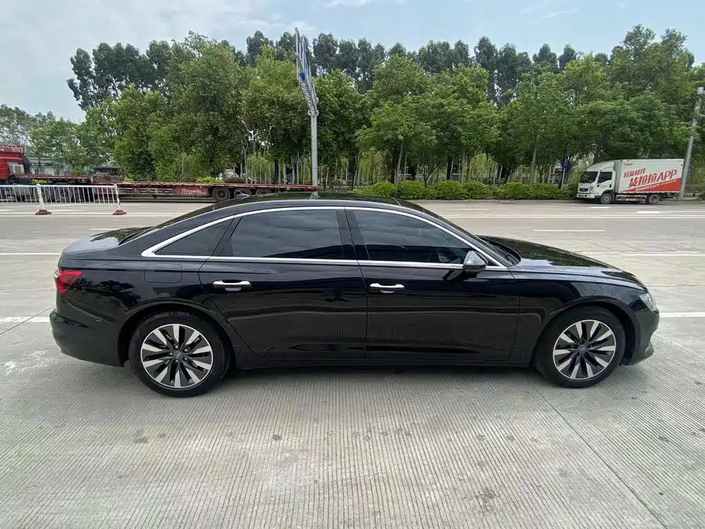 AUDI A6L 2021