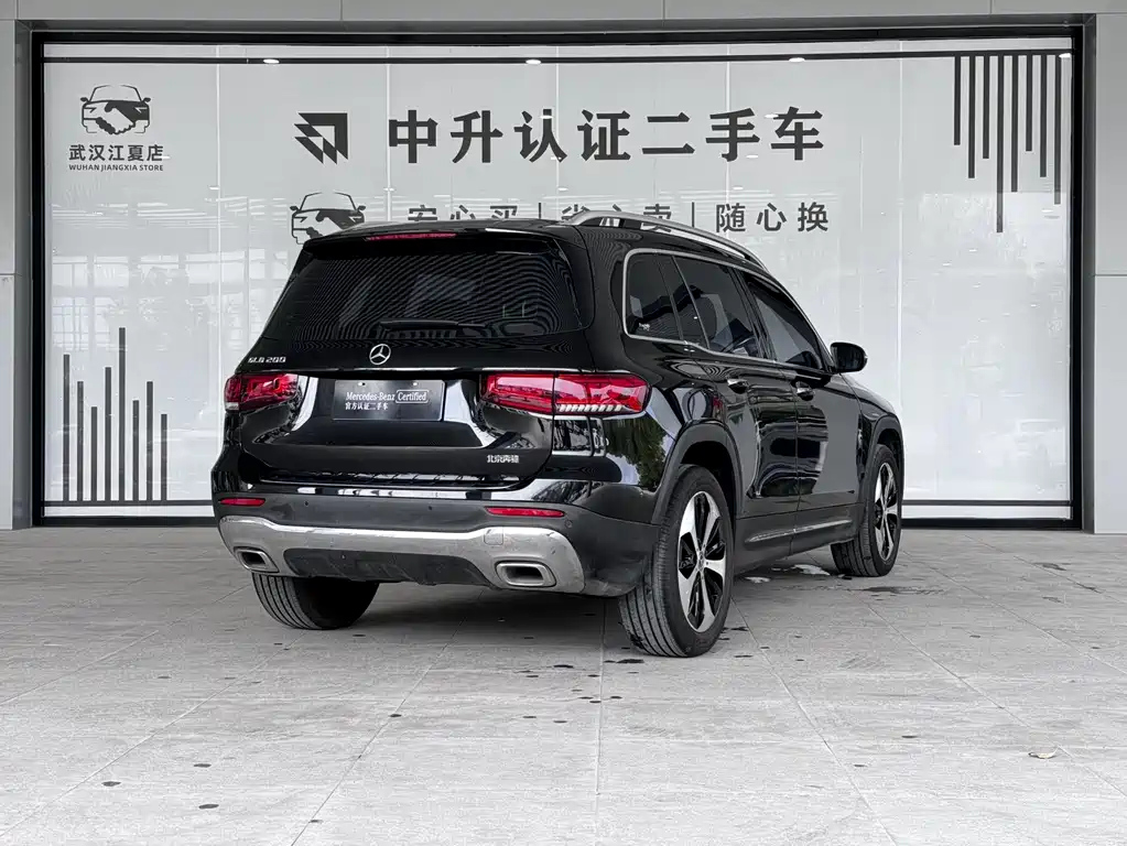 MERCEDES BENZ GLB 2021
