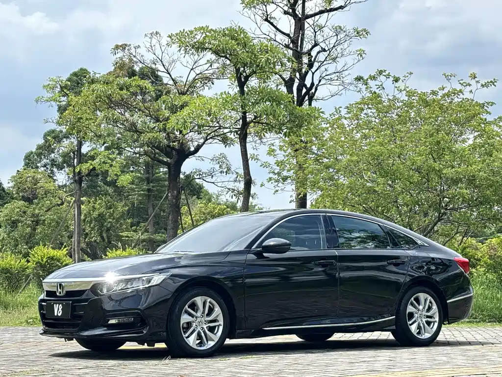 HONDA ACCORD 2018