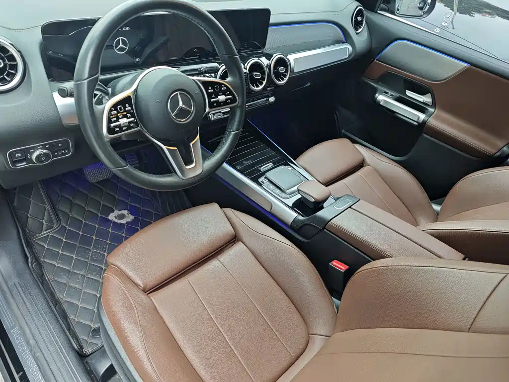 MERCEDES BENZ GLB 2022