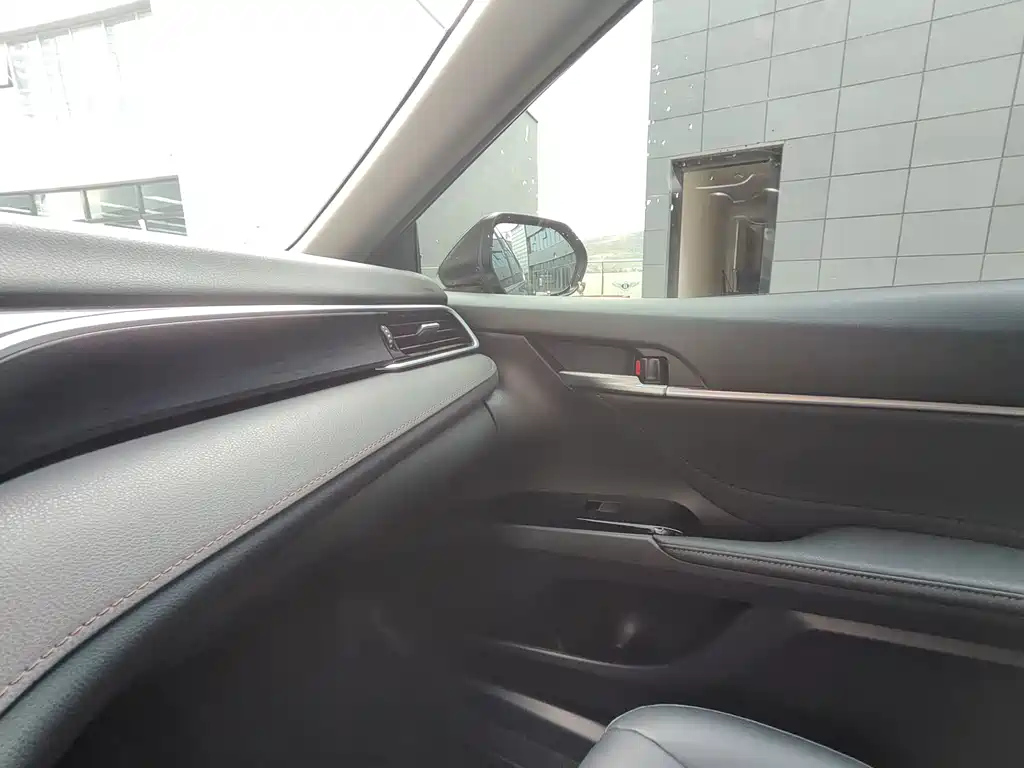 TOYOTA CAMRY 2022