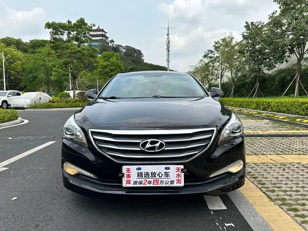 HYUNDAI MISTRA 2016