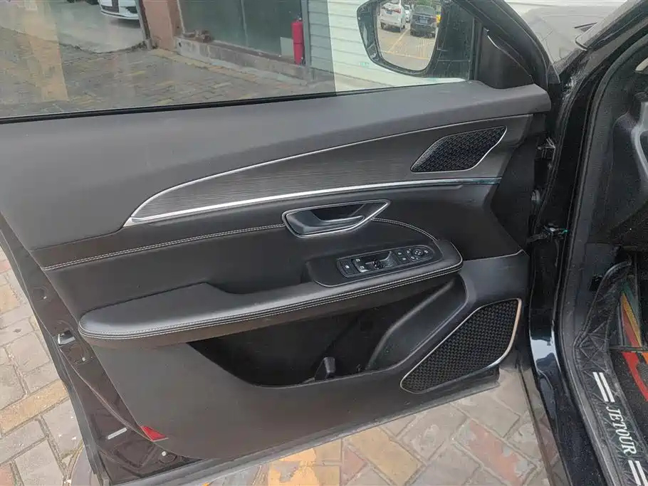 JETOUR X70 PLUS 2021