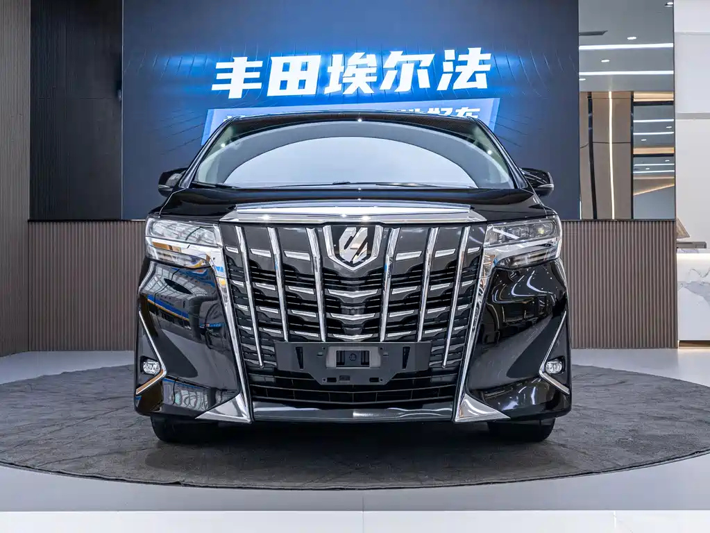 TOYOTA ALPHARD 2018