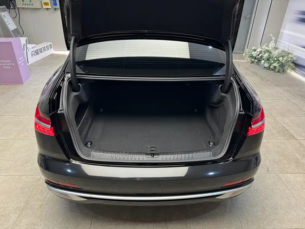 AUDI A6L 2023