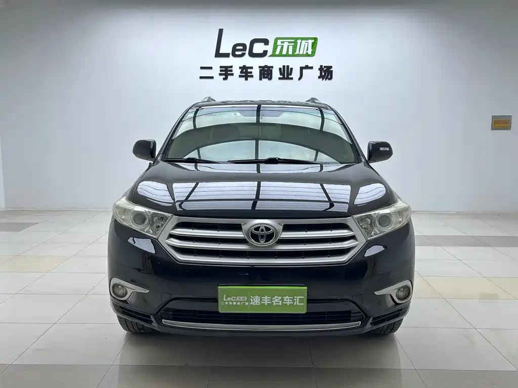 TOYOTA HIGHLANDER 2013