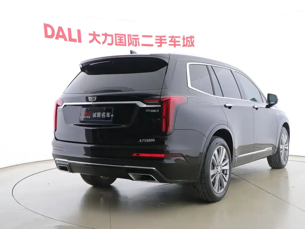CADILLAC XT6 2021