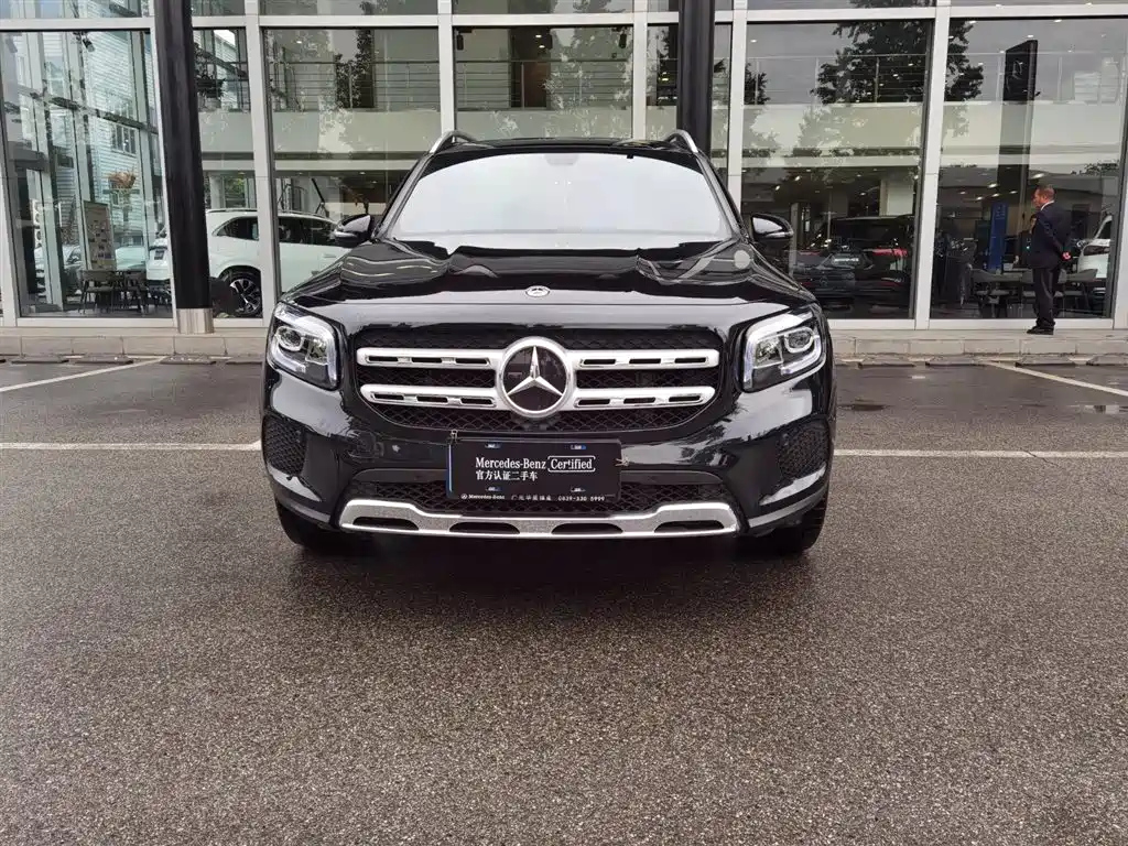 MERCEDES BENZ GLB 2020