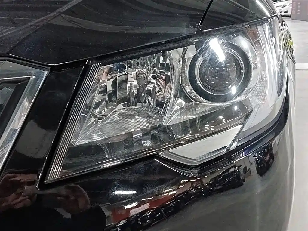 SKODA SUPERB 2015