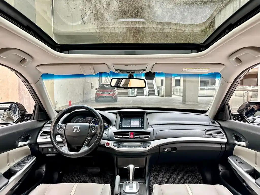 HONDA CROSSTOUR 2014