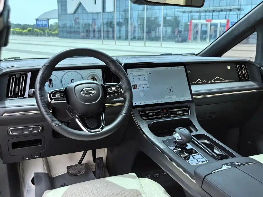 TRUMPCHI M8 2023