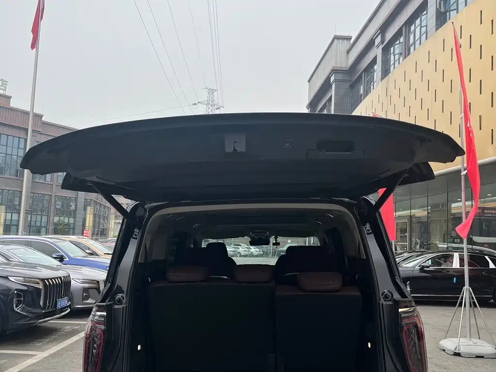 HONGQI HQ9 2023
