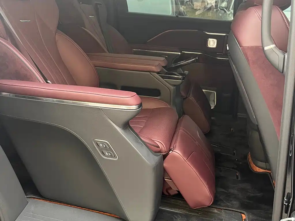 HONGQI HQ9 2023