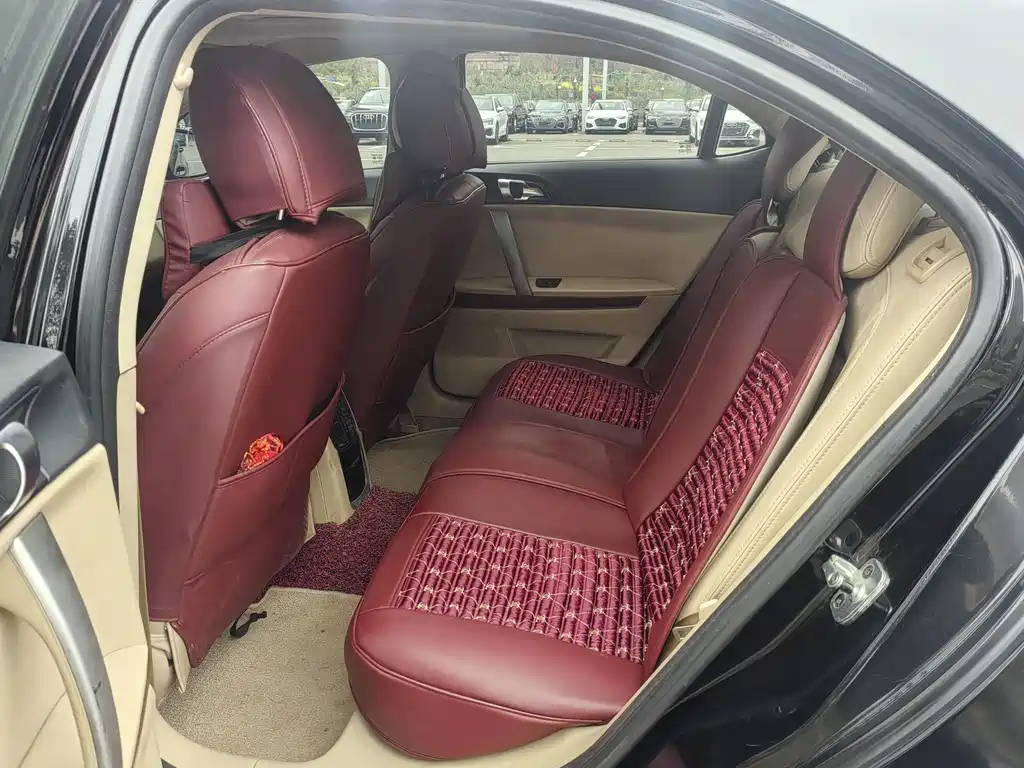 ROEWE 550 2013
