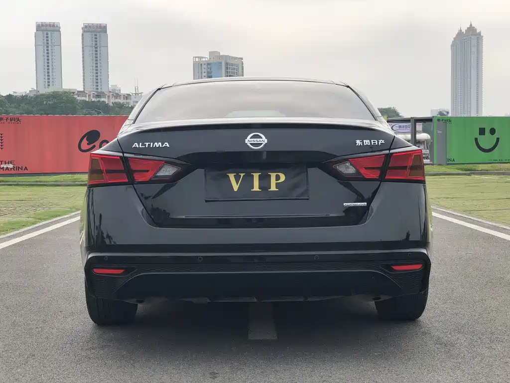 NISSAN TEANA 2021