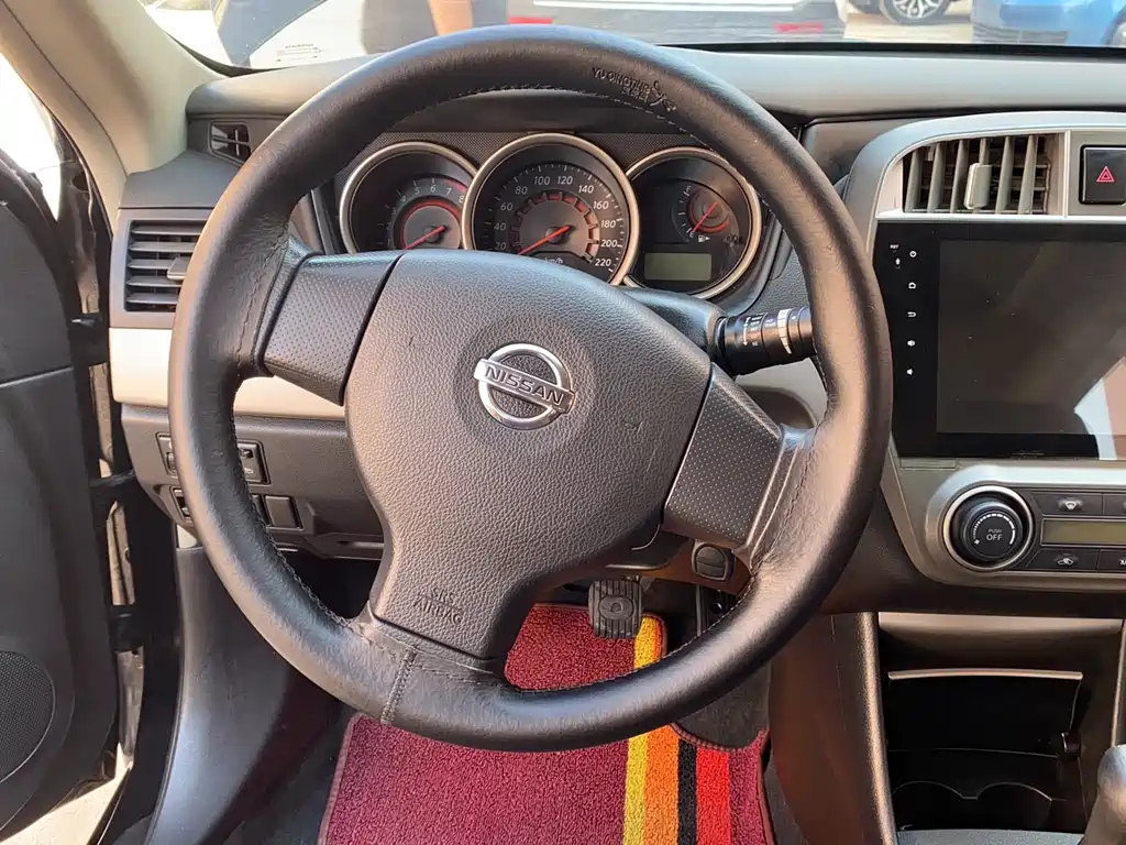 NISSAN SYLPHY 2018
