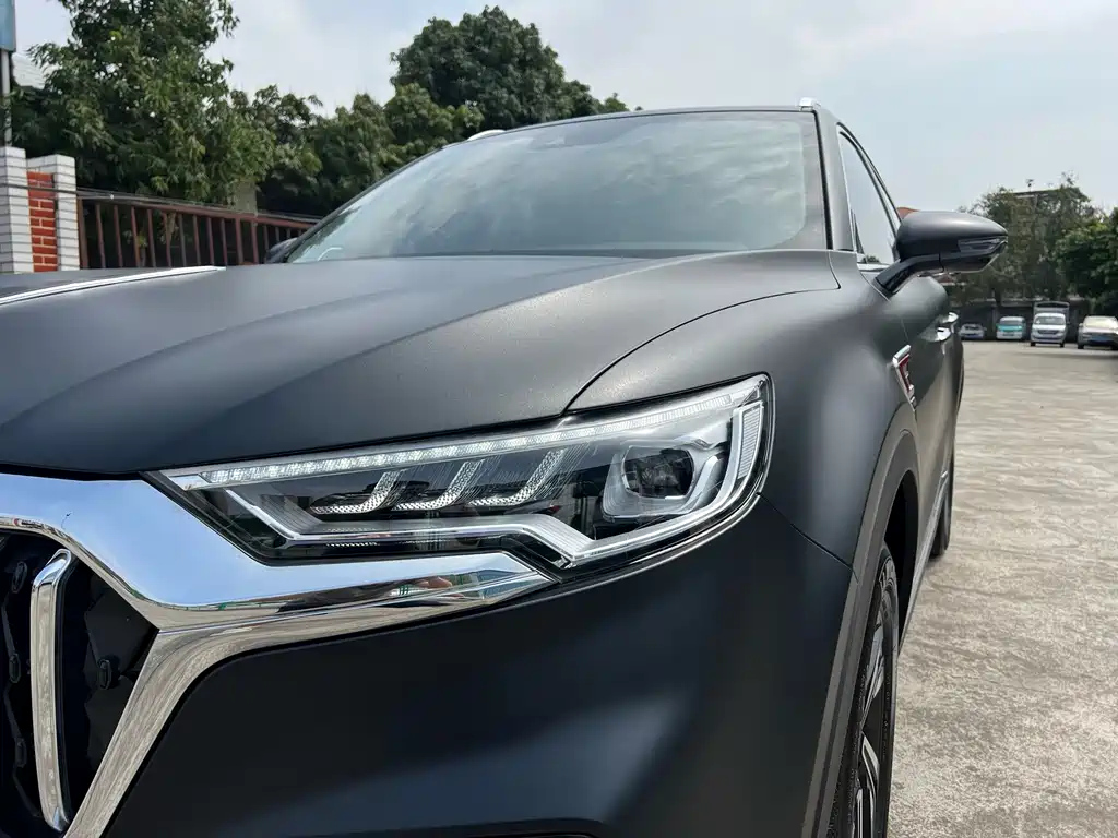 HONGQI HS5 2022