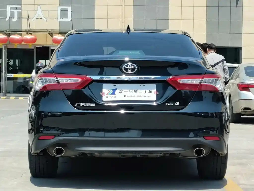 TOYOTA CAMRY 2022