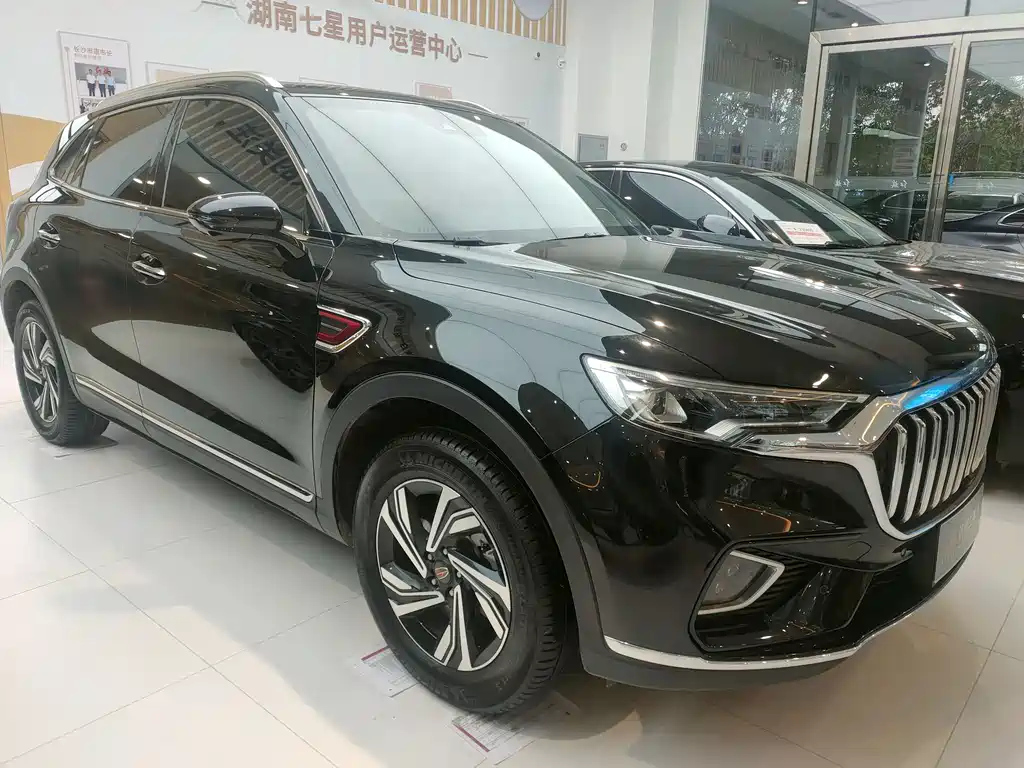 HONGQI HS5 2022
