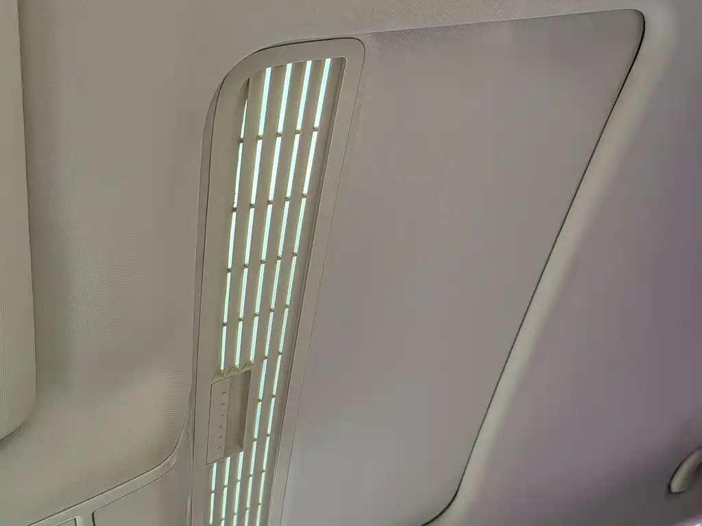 VOLKSWAGEN MAGOTAN 2016