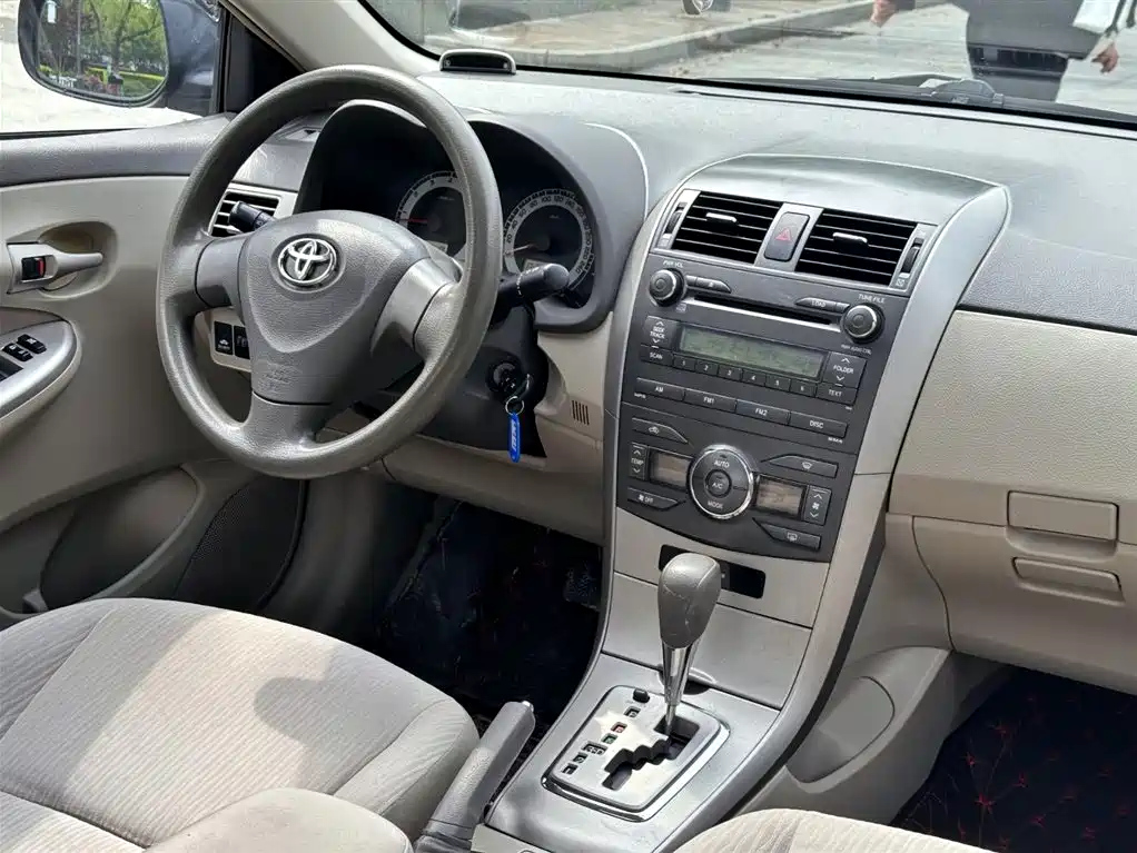 TOYOTA COROLLA 2009
