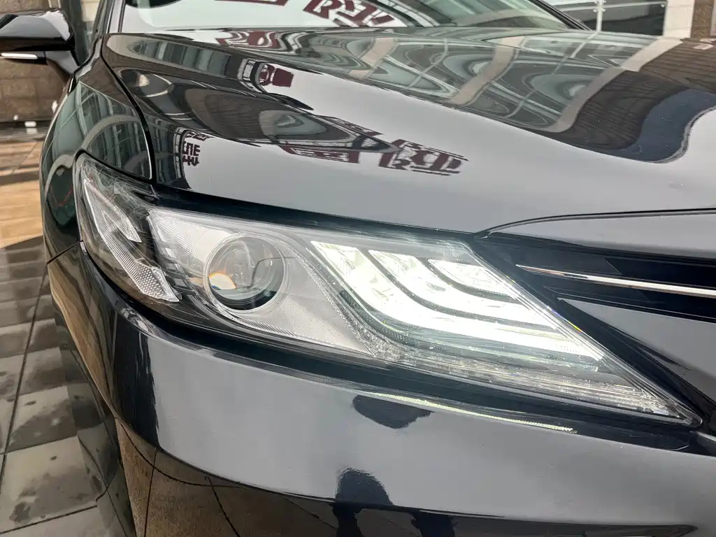 TOYOTA CAMRY 2022
