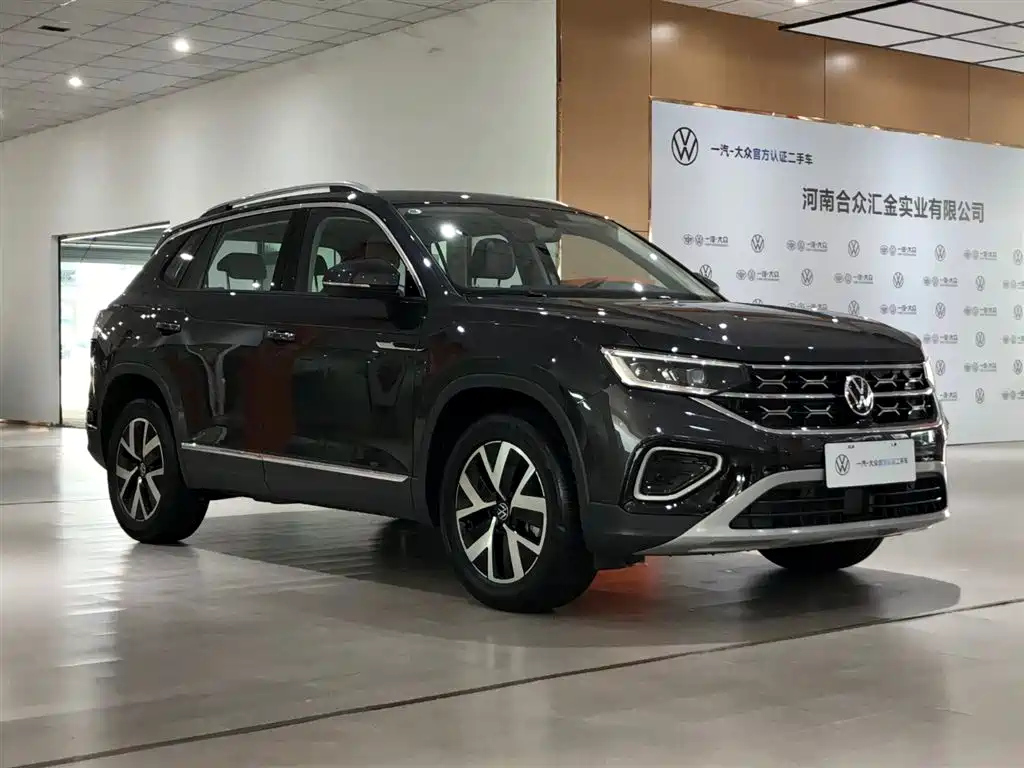 VOLKSWAGEN TAYRON 2023