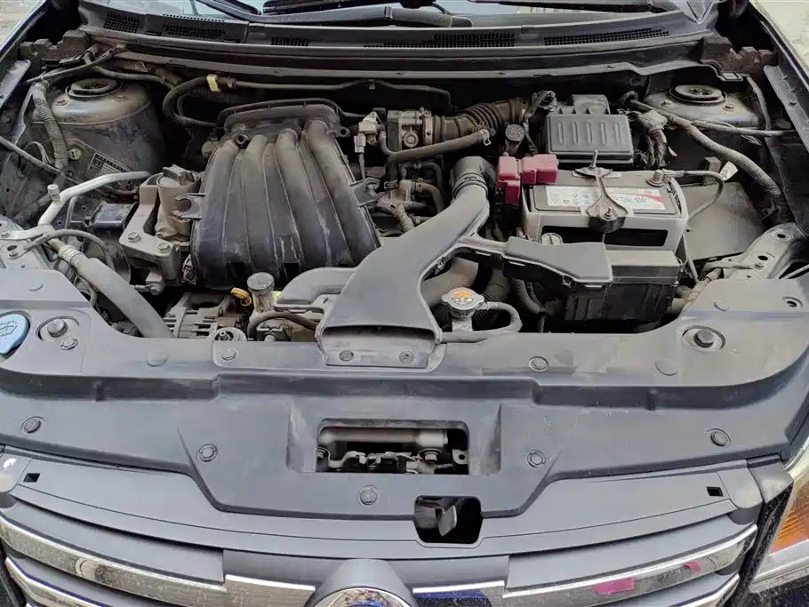 NISSAN SYLPHY 2014