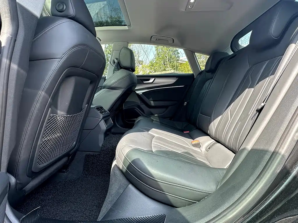 AUDI A7 2021