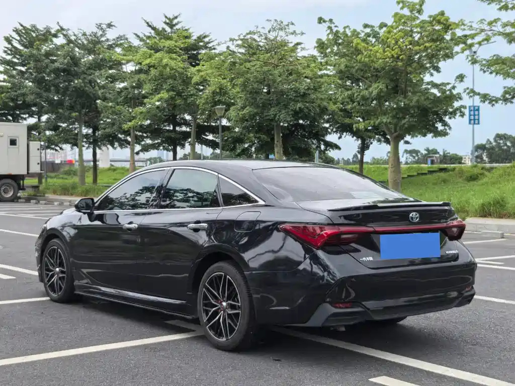 TOYOTA AVALON 2019
