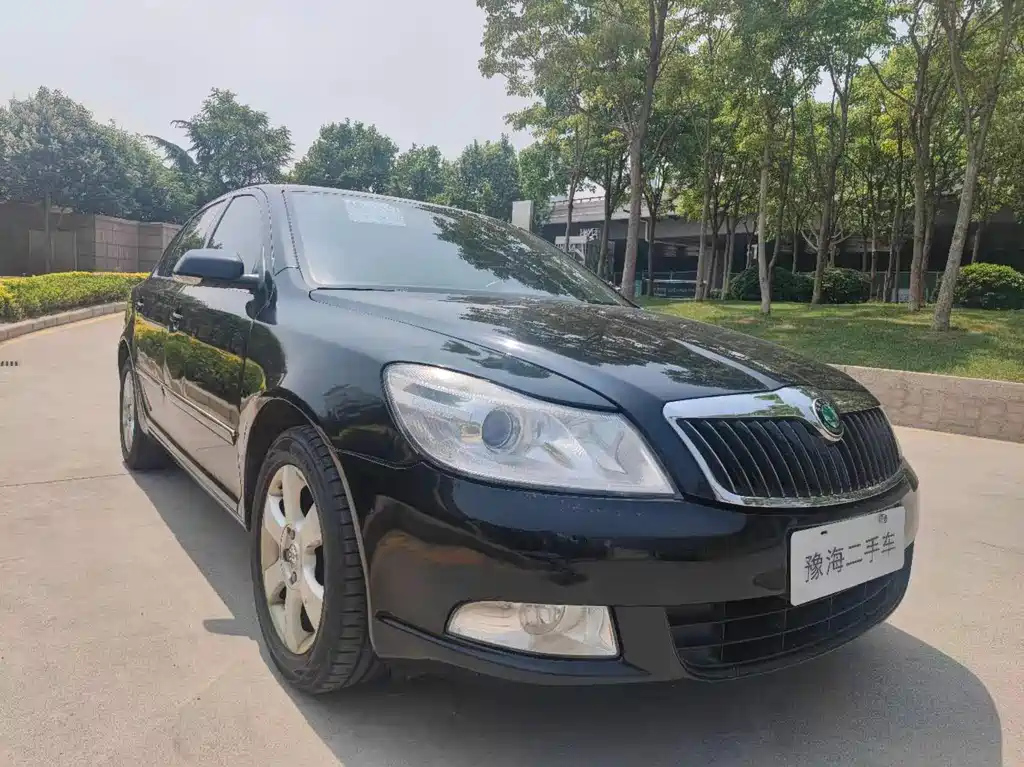 SKODA OCTAVIA 2011