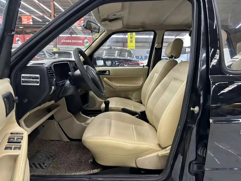 VOLKSWAGEN JETTA 2012