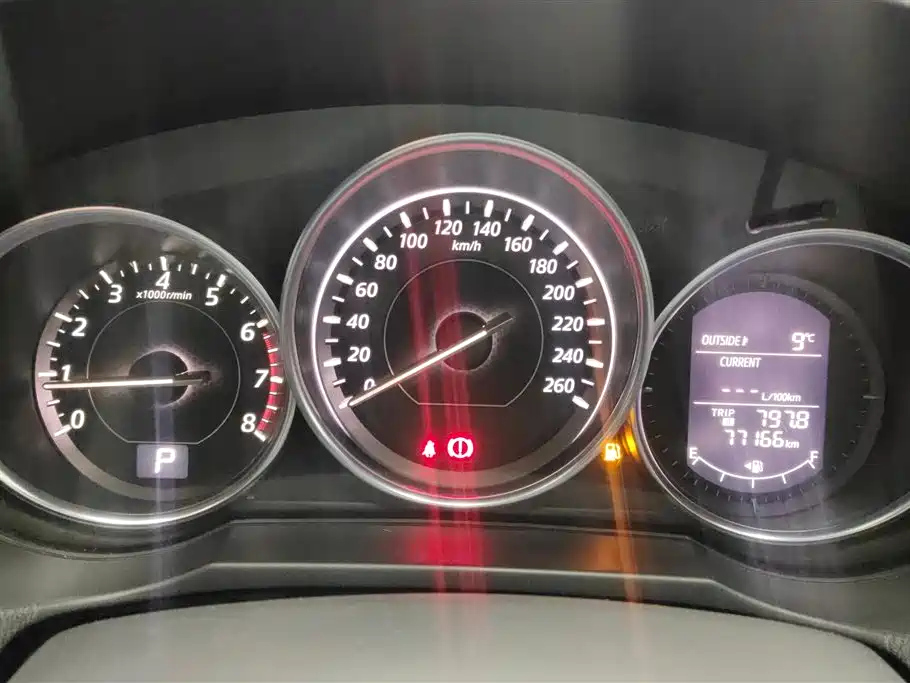 MAZDA ATENZA 2015