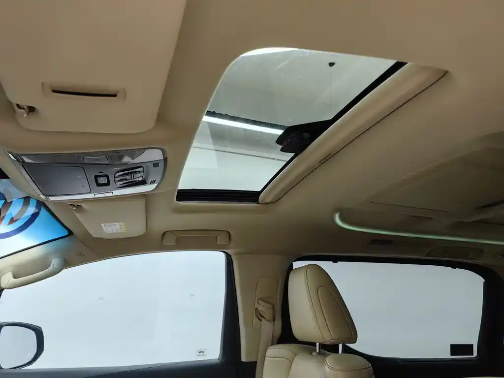 TOYOTA ALPHARD 2018