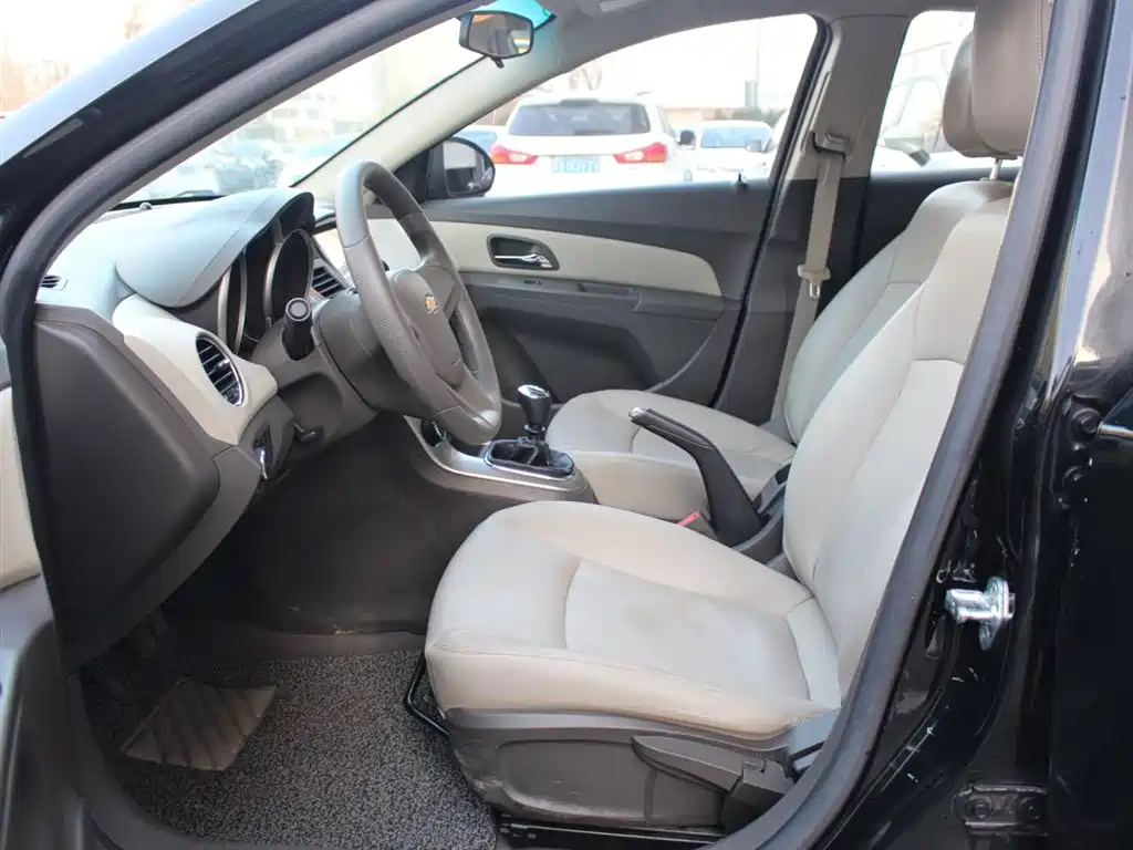 CHEVROLET CRUZE 2016