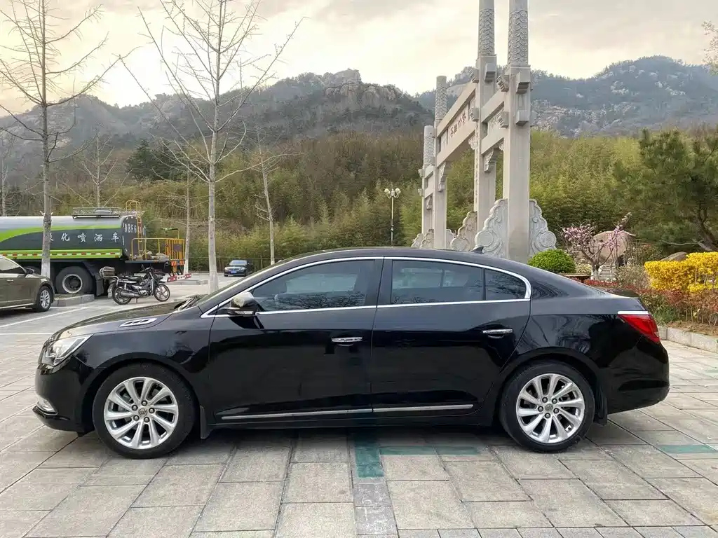 BUICK LACROSSE 2014