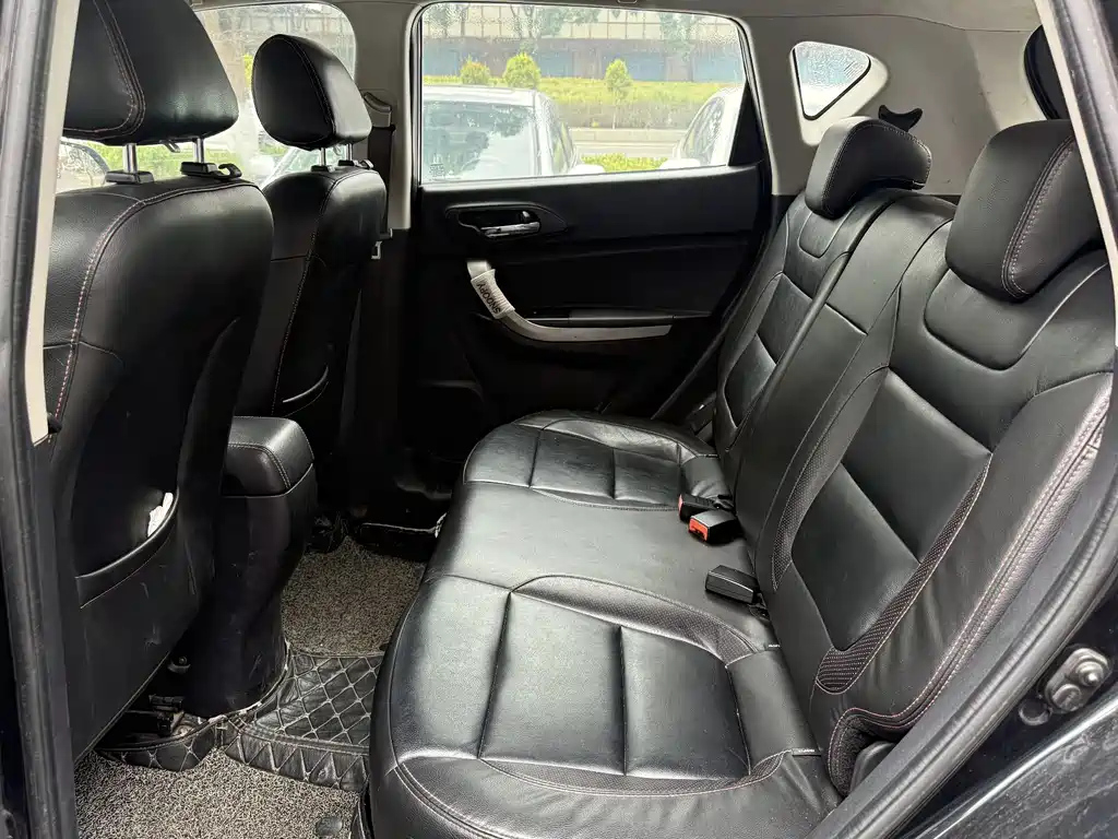 CHANGAN CS35 2012