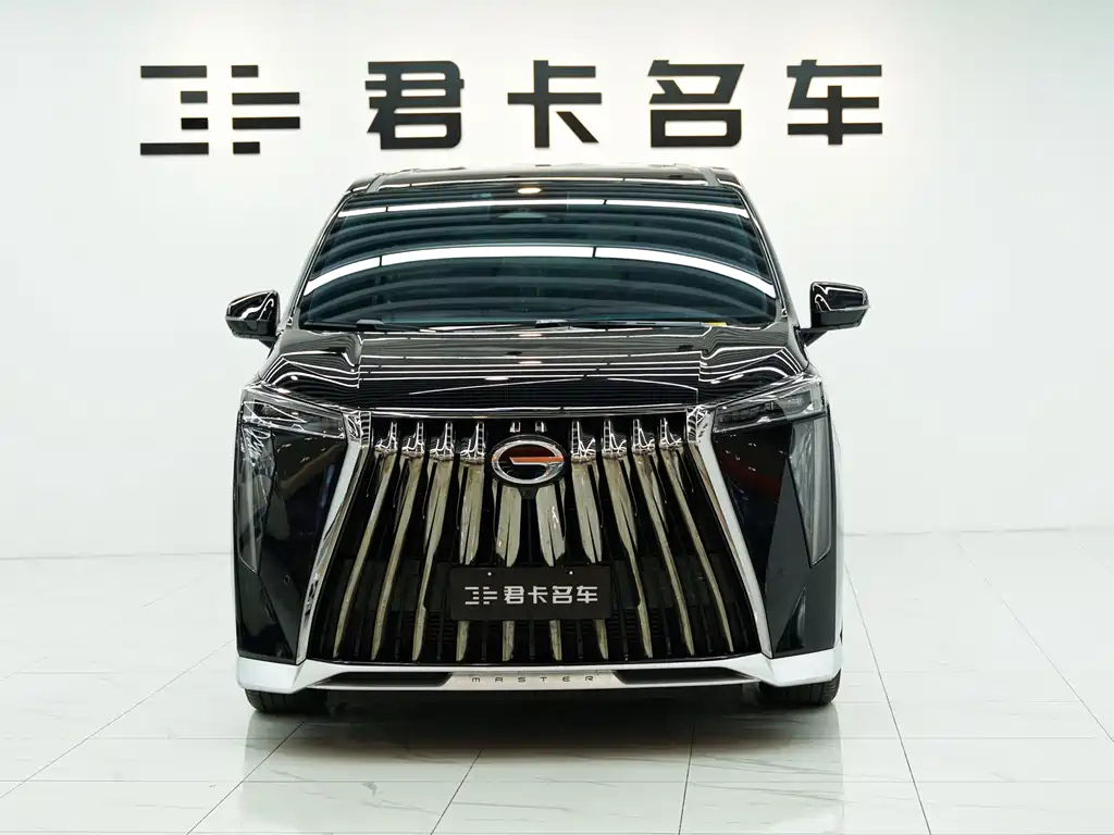 TRUMPCHI M8 2023