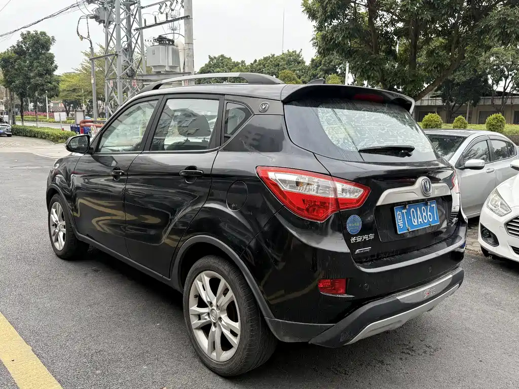 CHANGAN CS35 2012