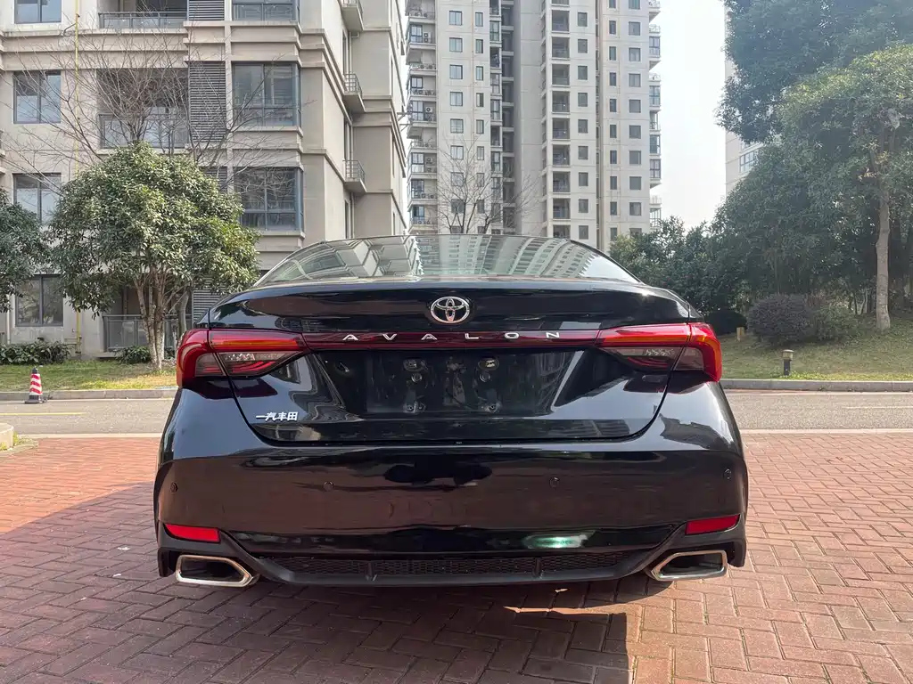 TOYOTA AVALON 2021