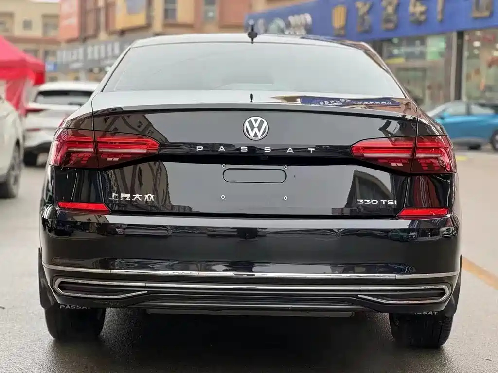 VOLKSWAGEN PASSAT 2020