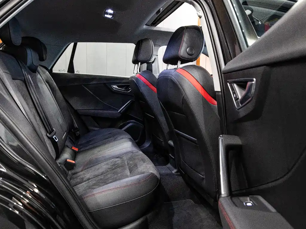 AUDI Q2L 2021
