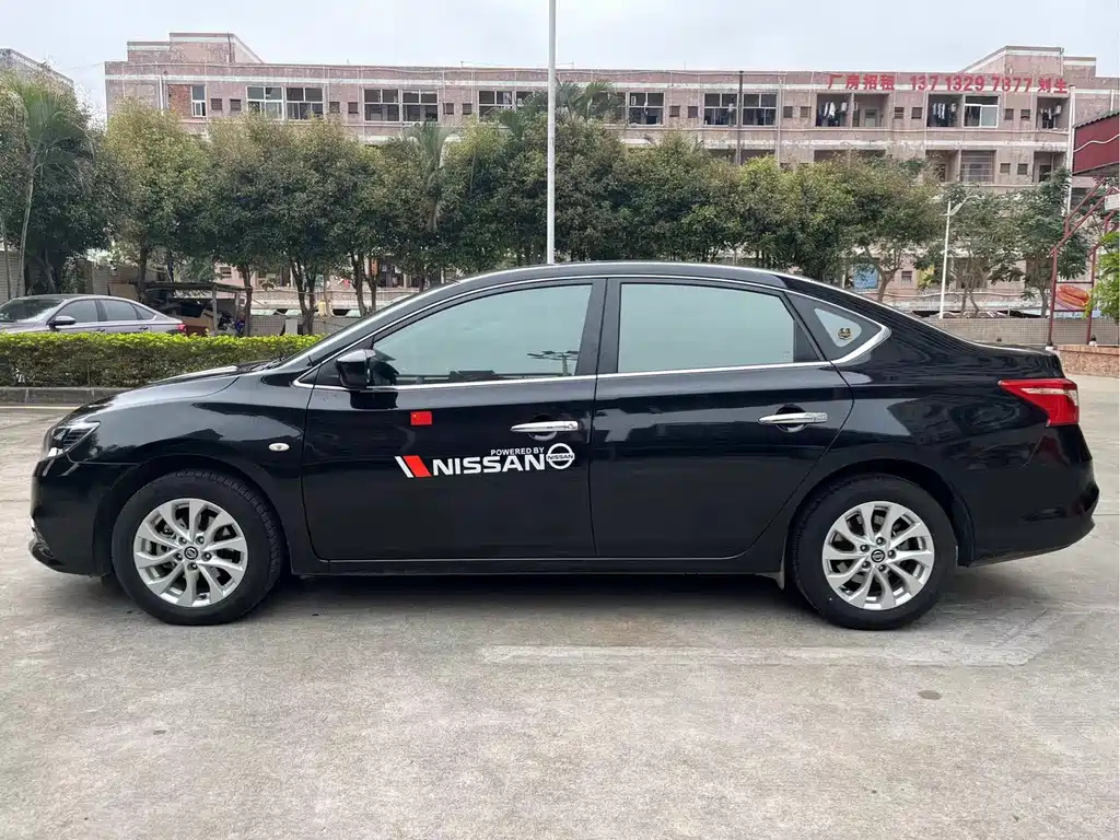 NISSAN SYLPHY 2021