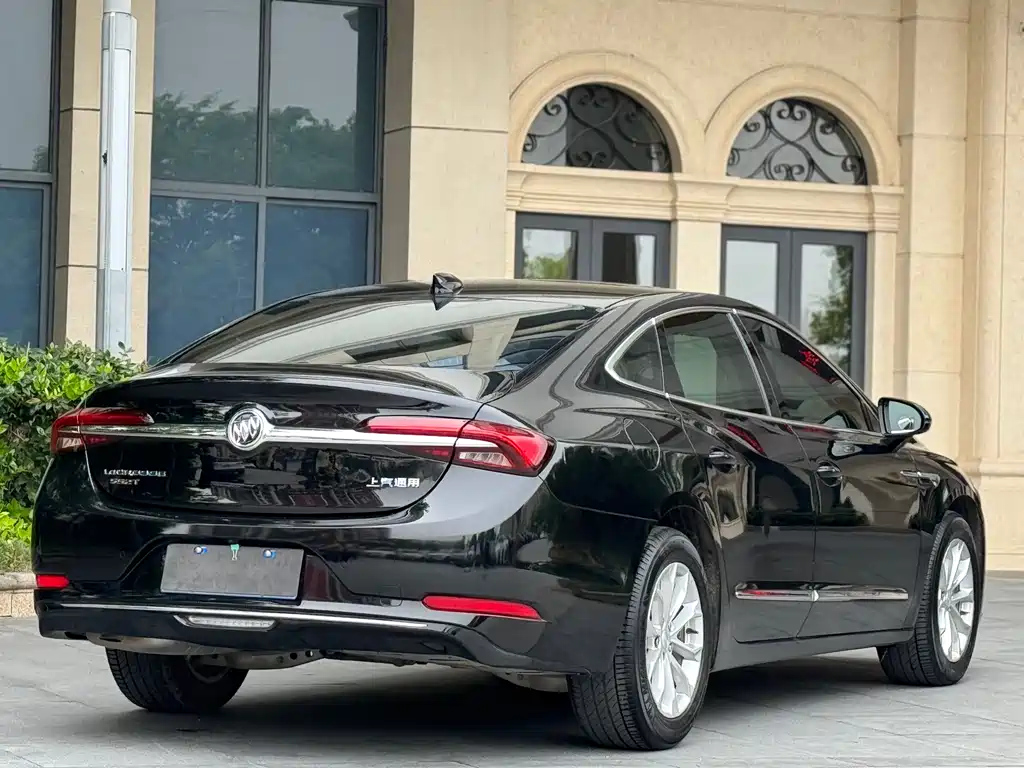 BUICK LACROSSE 2022