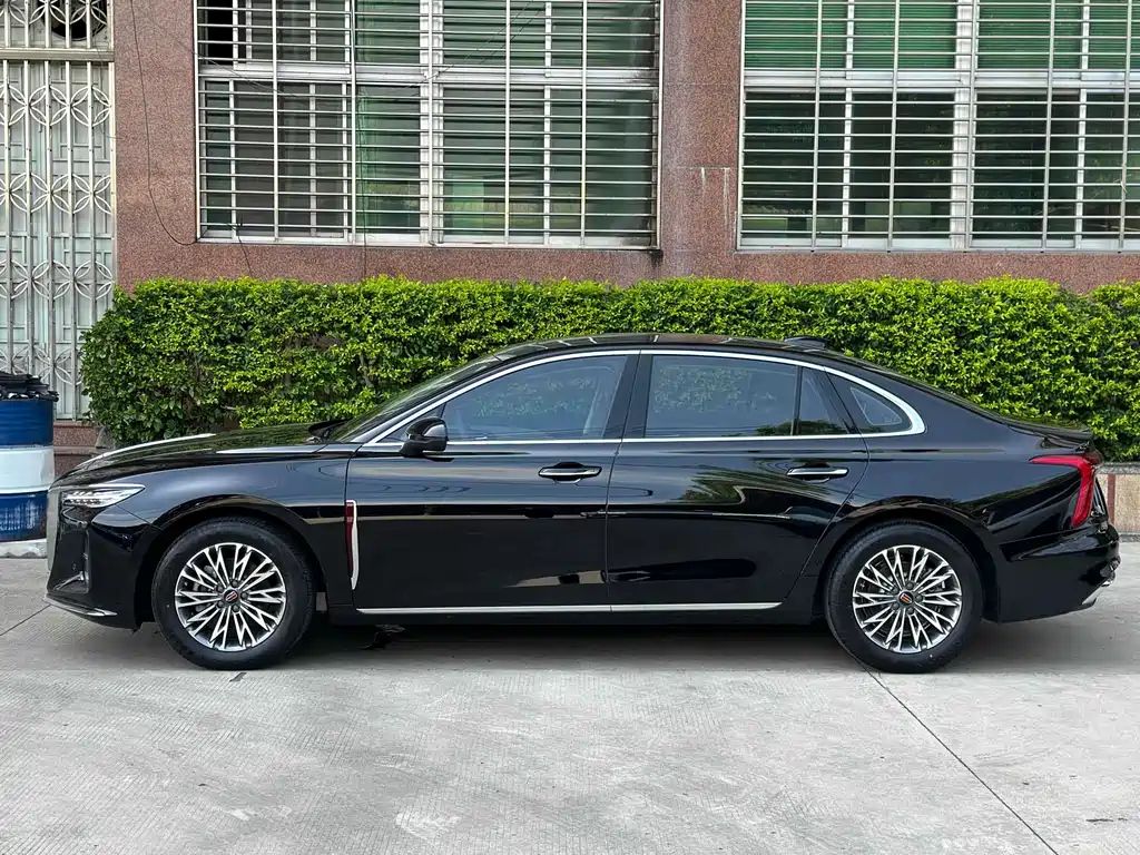 HONGQI H5 2025