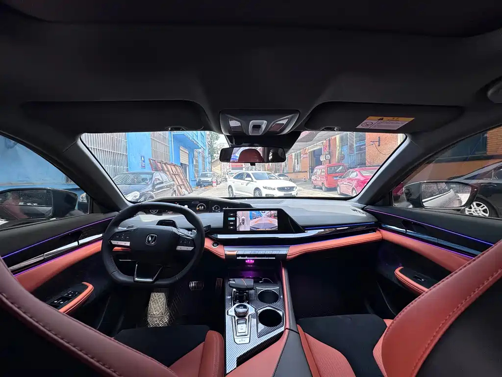 CHANGAN UNI-V 2023