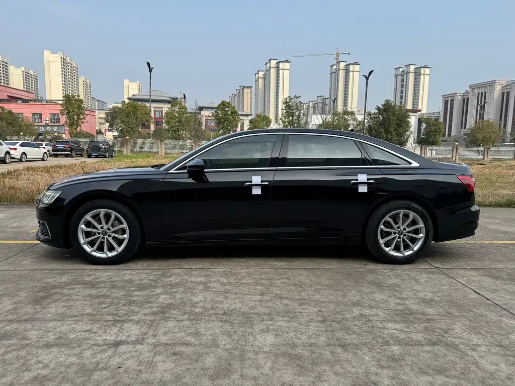 AUDI A6L 2020