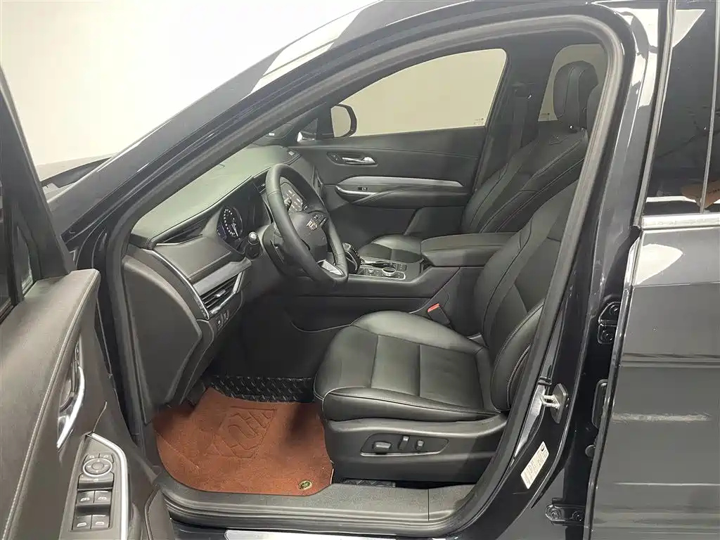 CADILLAC XT4 2018