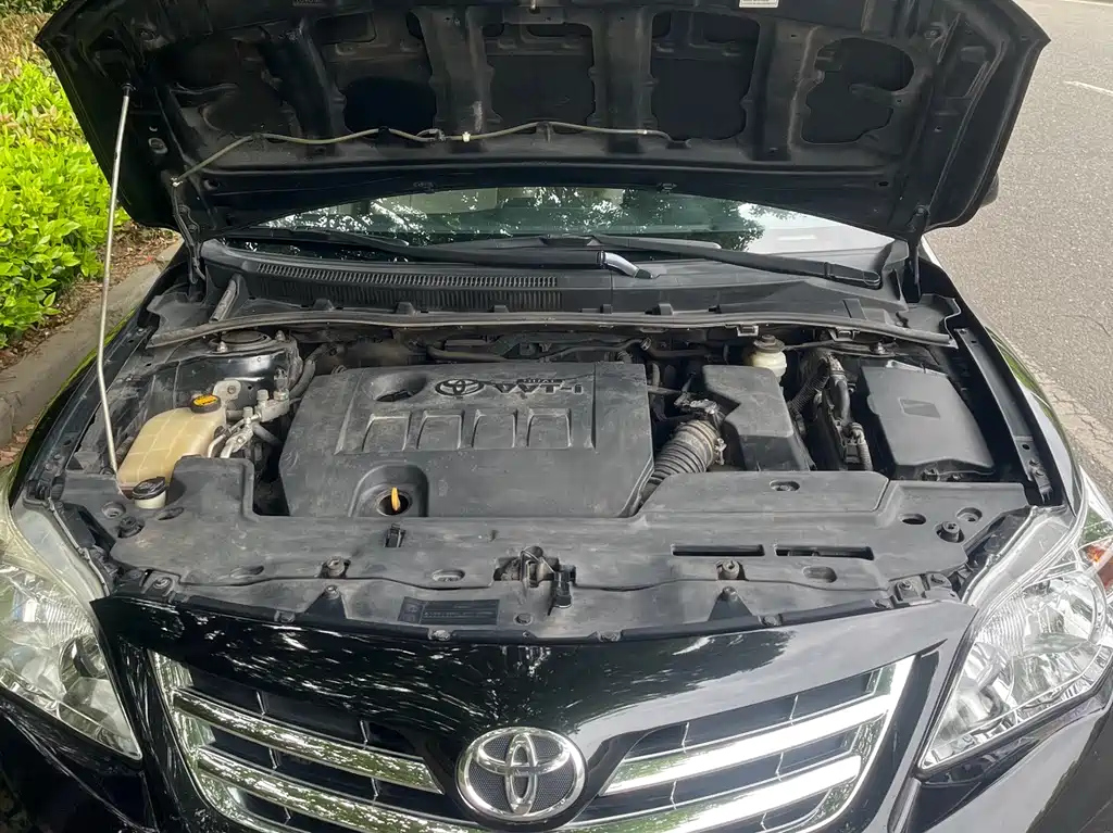 TOYOTA COROLLA 2013