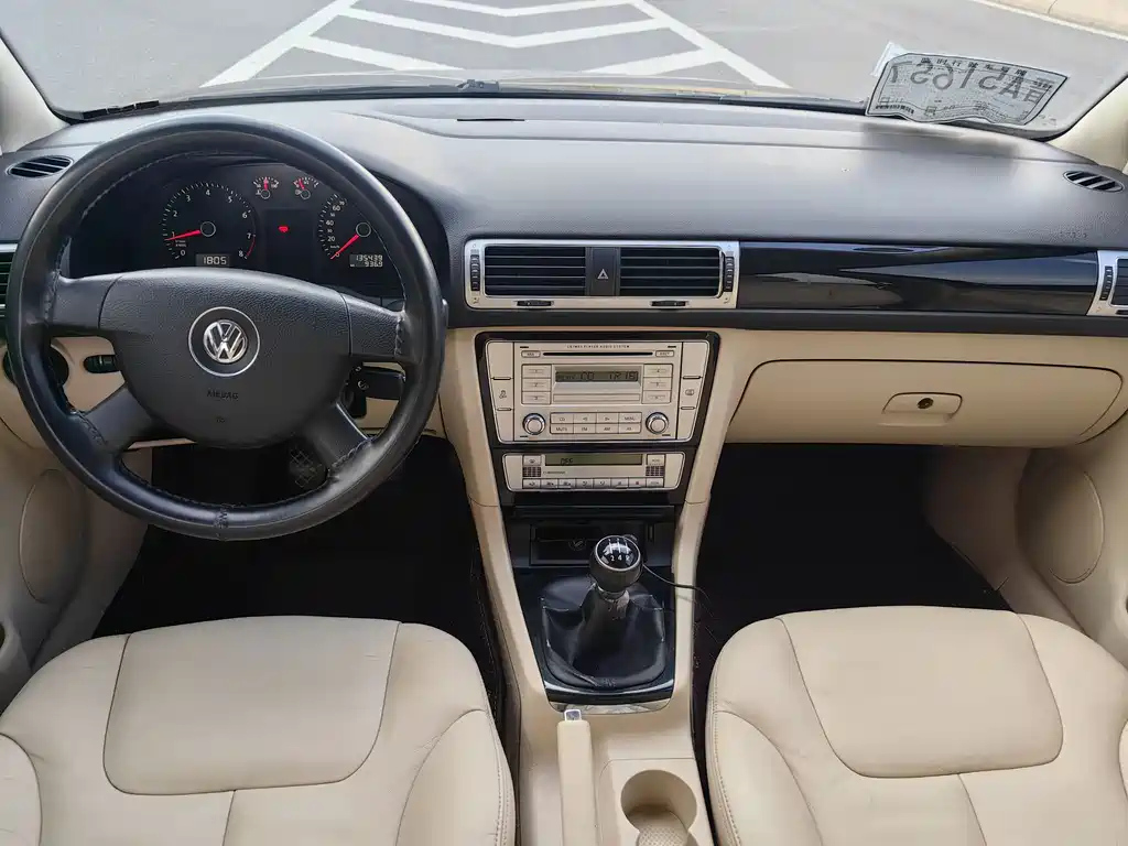 VOLKSWAGEN OTHER 2011